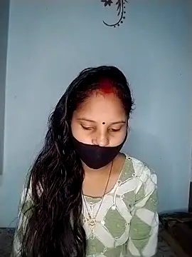 Komal-Rajput online show from 10-29-25, 07:54