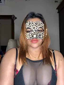 SLNatasha online show from 10-26-25, 10:32