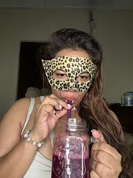 SLNatasha online show from 03-08-26, 03:21