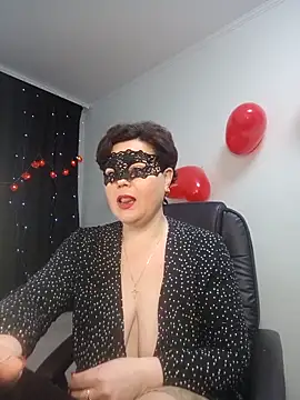 EllaLove2277 online show from 02-11-26, 07:13