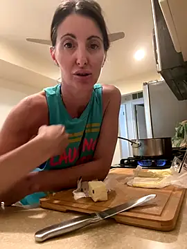 NurseStephania online show from 09-20-25, 09:27