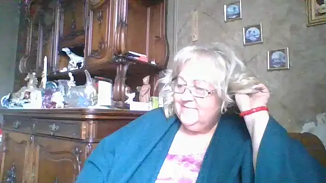 Lala-Love56 online show from 09-16-25, 06:47