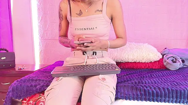 Baby kinky-- online show from 10-08-25, 02:36