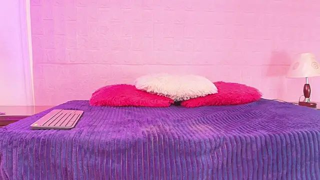Baby kinky-- online show from 10-09-25, 02:04