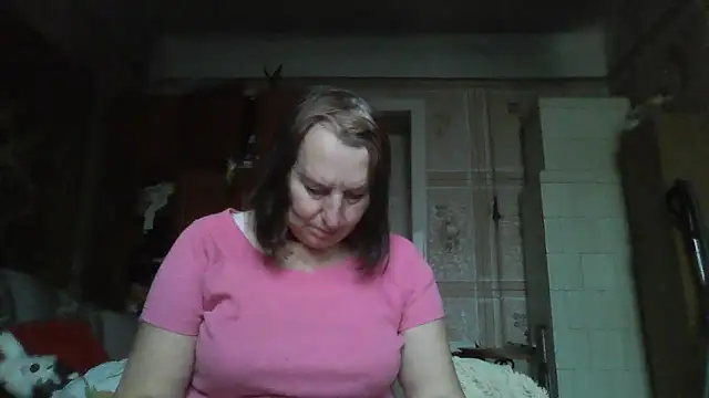 AnnaLive570 online show from 11-16-25, 09:59