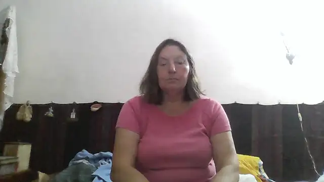 Snapshot of AnnaLive570 chatting on 06-04-26, 03:34 AnnaLive570 online show from 06-04-26, 03:34