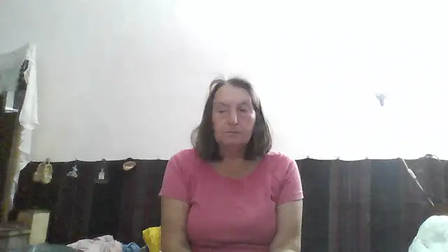 Snapshot of AnnaLive570 chatting on 06-15-26, 03:09 AnnaLive570 online show from 06-15-26, 03:09