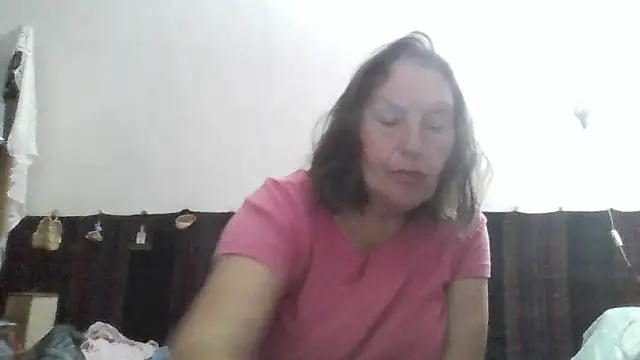Snapshot of AnnaLive570 chatting on 06-22-26, 02:02 AnnaLive570 online show from 06-22-26, 02:02