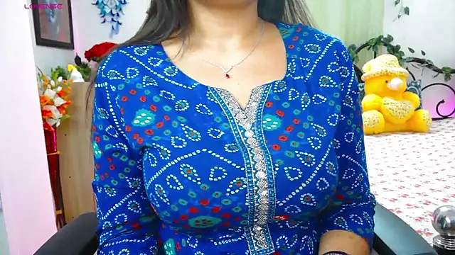 WildDimpi 0 online show from 11-11-25, 05:46