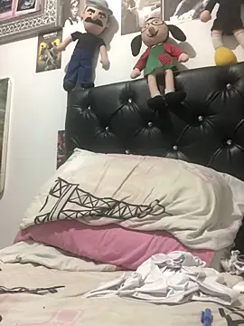 elpeluchenegroxxx3 online show from 03-13-26, 12:39