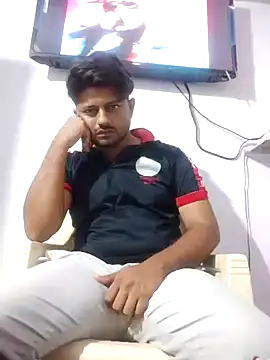 Snapshot of urhotboymeet chatting on 09-27-25, 05:29 urhotboymeet online show from 09-27-25, 05:29