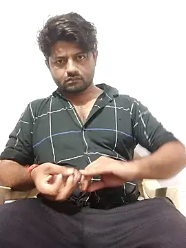 Snapshot of urhotboymeet chatting on 10-16-25, 05:47 urhotboymeet online show from 10-16-25, 05:47