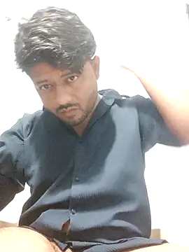 Snapshot of urhotboymeet chatting on 10-29-25, 06:42 urhotboymeet online show from 10-29-25, 06:42