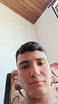 Snapshot of Johan_Dangel chatting on 11-01-25, 06:10 Johan Dangel online show from 11-01-25, 06:10