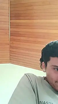 Snapshot of Johan_Dangel chatting on 02-08-26, 09:07 Johan Dangel online show from 02-08-26, 09:07