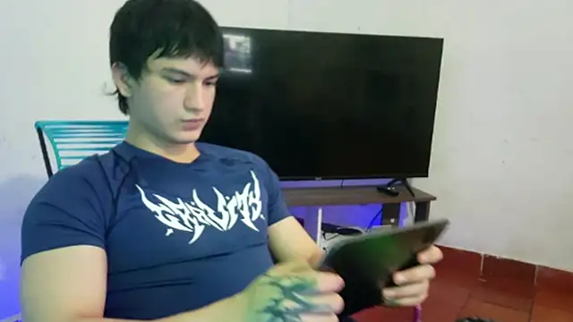 ErickWalton online show from 10-24-25, 05:26