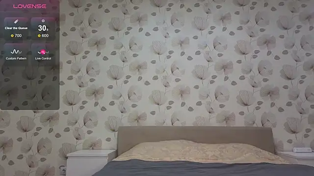 Annabel theMoon online show from 10-07-25, 02:31