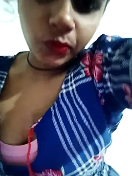 Snapshot of Km_shilpa chatting on 10-31-25, 04:30 Km shilpa online show from 10-31-25, 04:30