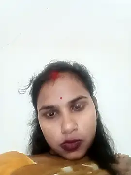 Snapshot of Km_shilpa chatting on 11-19-25, 08:47 Km shilpa online show from 11-19-25, 08:47