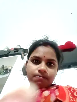 Snapshot of Km_shilpa chatting on 11-25-25, 04:07 Km shilpa online show from 11-25-25, 04:07