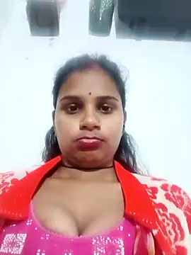 Snapshot of Km_shilpa chatting on 12-19-25, 03:52 Km shilpa online show from 12-19-25, 03:52