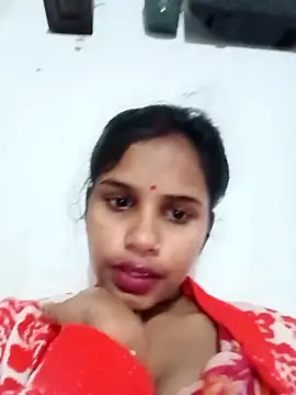 Snapshot of Km_shilpa chatting on 12-21-25, 04:25 Km shilpa online show from 12-21-25, 04:25