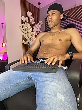 B Wild online show from 02-05-26, 04:17