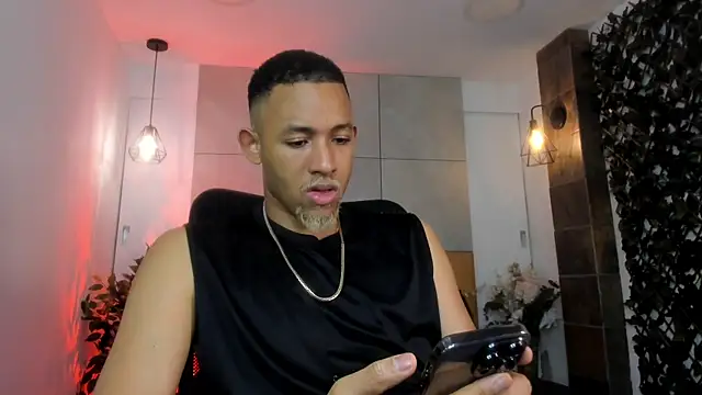 Snapshot of B_Wild chatting on 07-02-26, 03:56 B Wild online show from 07-02-26, 03:56