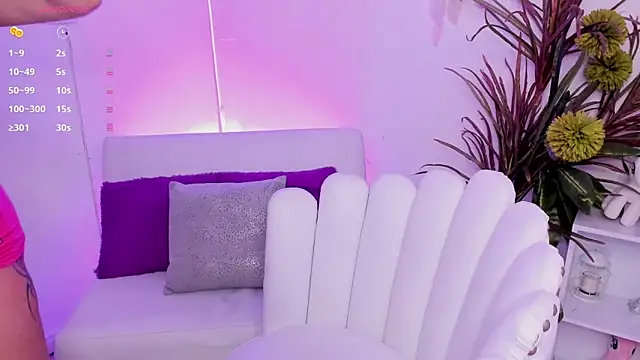 Emylopezz online show from 09-13-25, 09:03