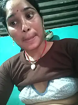 Snapshot of Hot_cupal chatting on 09-24-25, 06:39 Hot cupal online show from 09-24-25, 06:39