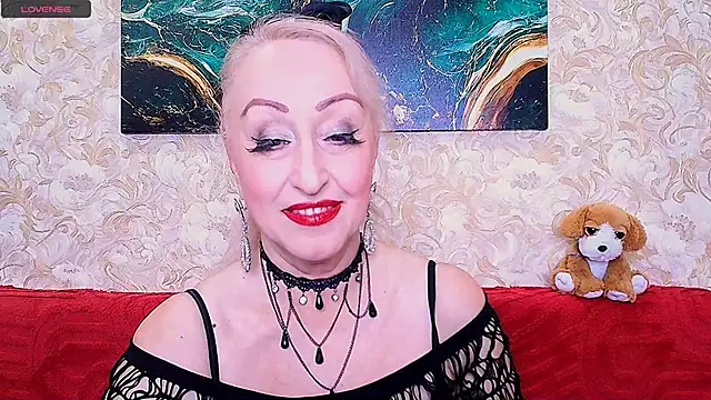  Sara  Smith  online show from 06-03-26, 07:11