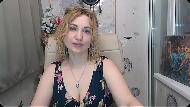 KatrinAlluring online show from 12-15-25, 05:01