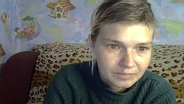 SaraSnow  online show from 04-30-26, 08:57