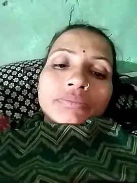 Snapshot of KIRTI12_HOT chatting on 12-02-25, 03:40 KIRTI12 HOT online show from 12-02-25, 03:40
