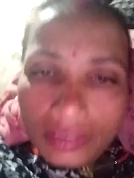 Snapshot of KIRTI12_HOT chatting on 05-30-26, 04:04 KIRTI12 HOT online show from 05-30-26, 04:04