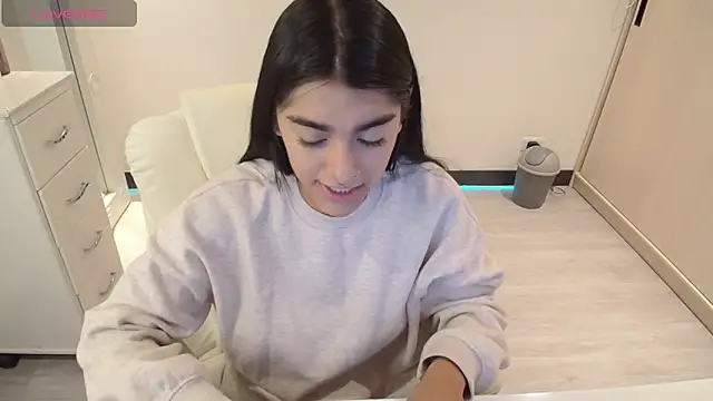 amarasilk  online show from 01-09-26, 02:14