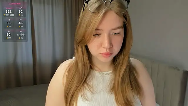 AlinaSollman online show from 09-24-25, 04:16
