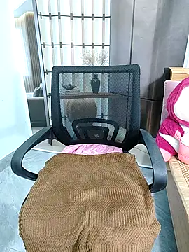 LadyMaiMai online show from 10-01-25, 06:30