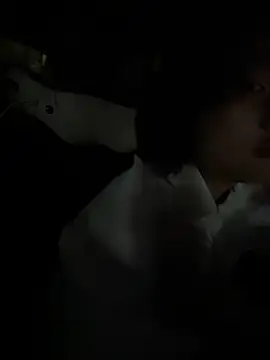 Fengbaby-555 online show from 04-22-26, 03:02