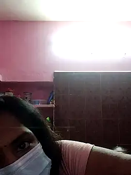 Snapshot of Tamil_Blackmoon chatting on 02-16-26, 06:37 Tamil Blackmoon online show from 02-16-26, 06:37