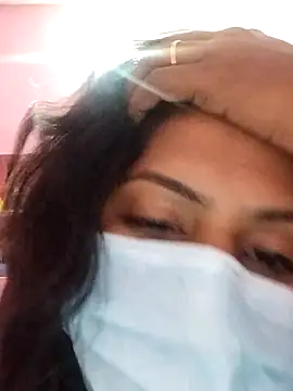 Snapshot of Tamil_Blackmoon chatting on 02-17-26, 09:10 Tamil Blackmoon online show from 02-17-26, 09:10