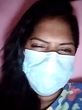 Snapshot of Tamil_Blackmoon chatting on 02-19-26, 07:43 Tamil Blackmoon online show from 02-19-26, 07:43