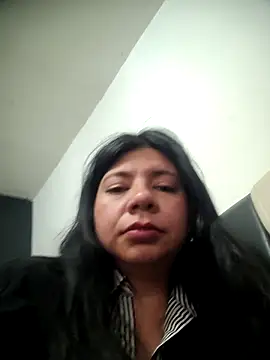 kinky momm online show from 11-20-25, 03:01