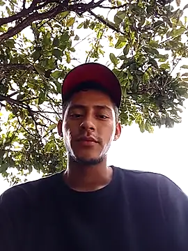 Boy hot- online show from 09-16-25, 07:15