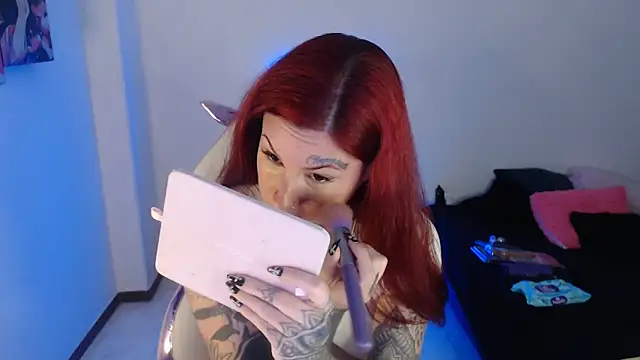 Maddy Vicius19 online show from 11-16-25, 09:53