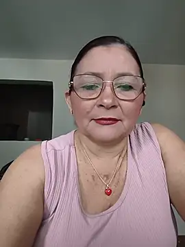 Snapshot of marfil_milf chatting on 06-09-26, 01:56 marfil milf online show from 06-09-26, 01:56