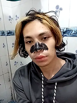 kittymutant99 online show from 11-19-25, 05:57