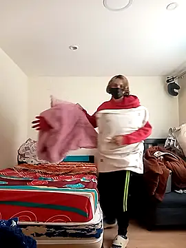 kittymutant99 online show from 12-01-25, 05:29