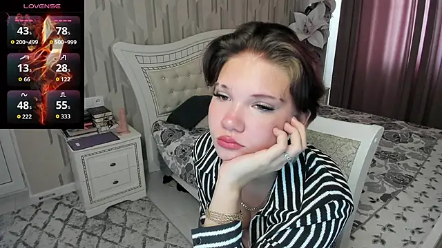 HarperMarryson online show from 10-25-25, 07:05