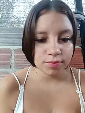 Shell Latina online show from 11-21-25, 01:21